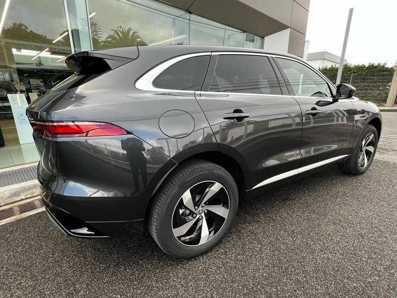 Usado Jaguar F-Pace 404 HP (297 kW) 2025 Cinzento SUV