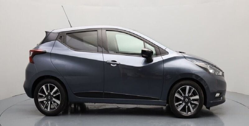 Usado Nissan Micra Acenta 100 HP (73 kW) 2020 Cinza Citadino