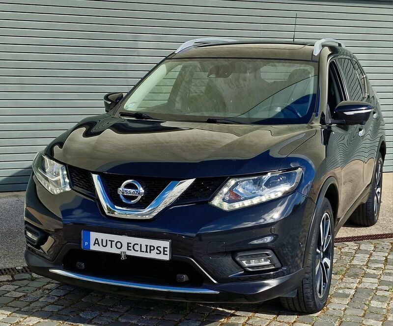 Preto Usado 2015 Nissan X-Trail SUV | € 17.800 (Caro) - Imagem 1/4