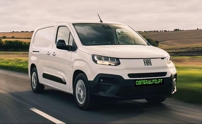 Branco Usado 2023 Fiat Doblò Monovolume | € 18.450 (Preço justo) - Imagem 1/1