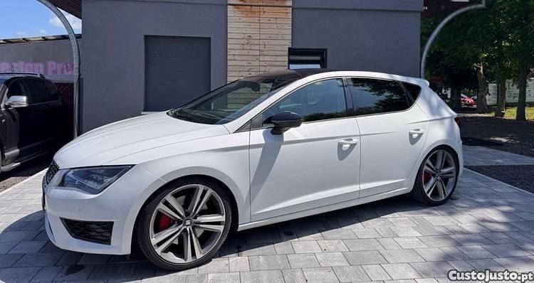 Branco Usado 2014 Cupra Leon | € 24.990 (Preço justo) - Imagem 1/1