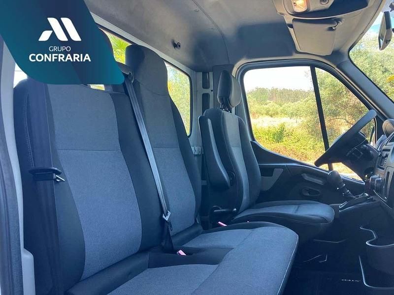 Usado Renault Master 165 HP (121 kW) 2017 Branco Van