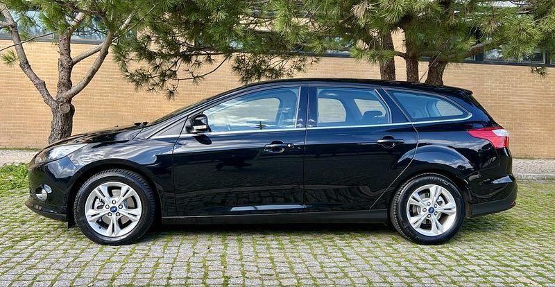 Usado Ford Focus Titanium 120 HP (88 kW) 2013 Sedan