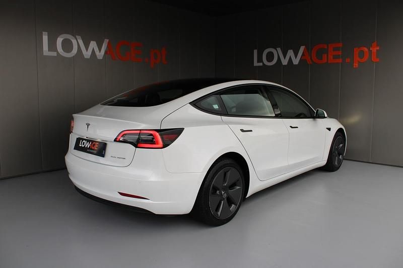 Usado Tesla Model 3 350 kW (476 HP) 2021 Branco Sedan