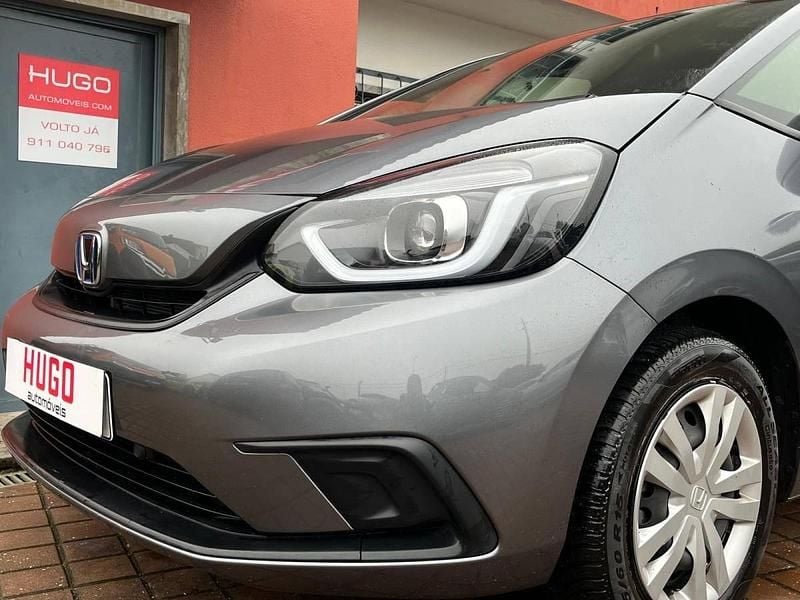Usado Honda Jazz Comfort 98 HP (72 kW) 2021 Cinza Citadino