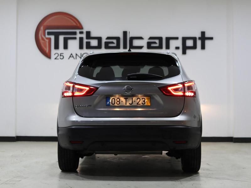 Usado Nissan Qashqai 360º 110 HP (80 kW) 2017 Cinza SUV
