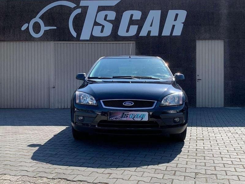 Usado Ford Focus 90 HP (66 kW) 2007 Azul