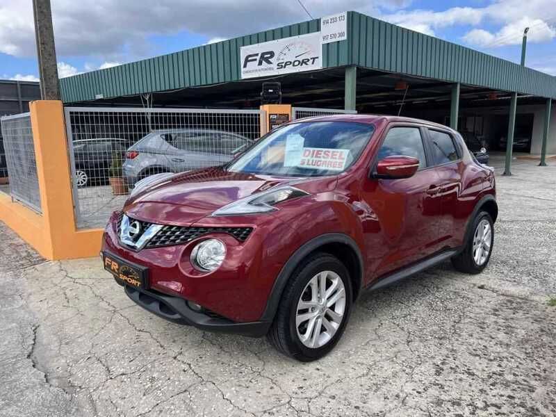 Vermelho Usado 2016 Nissan Juke Premium Edition SUV | € 12.250 (Preço justo) - Imagem 1/4
