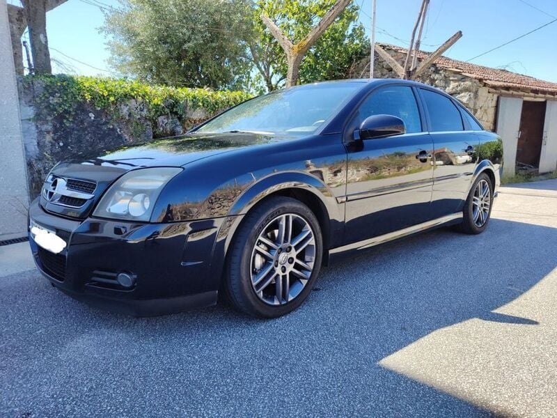 Usado 2003 Opel Vectra GTS Sedan | € 3.750 - Imagem 1/4
