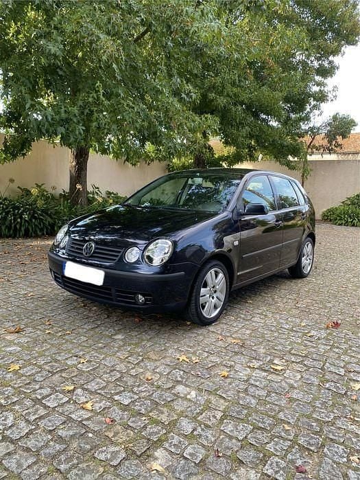Usado 2004 VW Polo Sedan | € 3.500 (Preço justo) - Imagem 1/4