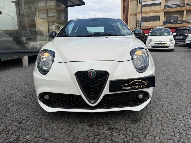 Usado Alfa Romeo MiTo Super 95 HP (69 kW) 2018 Branco Citadino