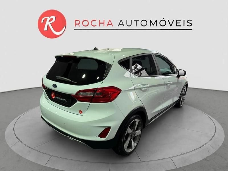 Usado Ford Fiesta Active 101 HP (74 kW) 2018 Branco Citadino