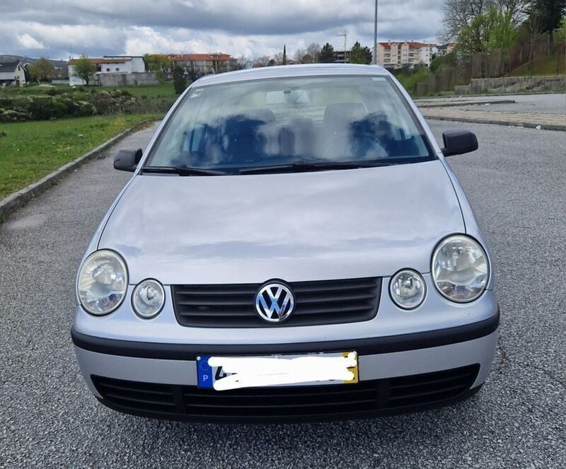 Usado 2004 VW Polo Sedan | € 3.900 (Preço justo) - Imagem 1/4