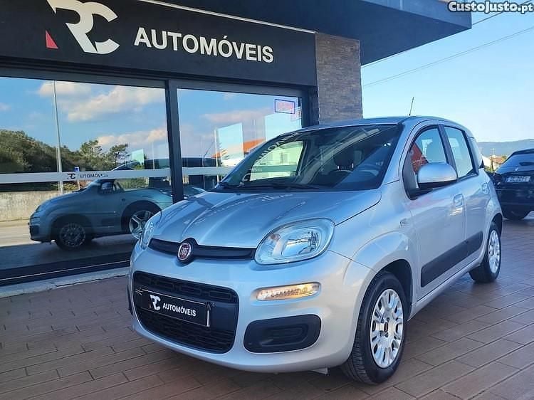 Cinza Usado 2016 Fiat Panda Lounge Citadino | € 8.850 (Preço justo) - Imagem 1/1