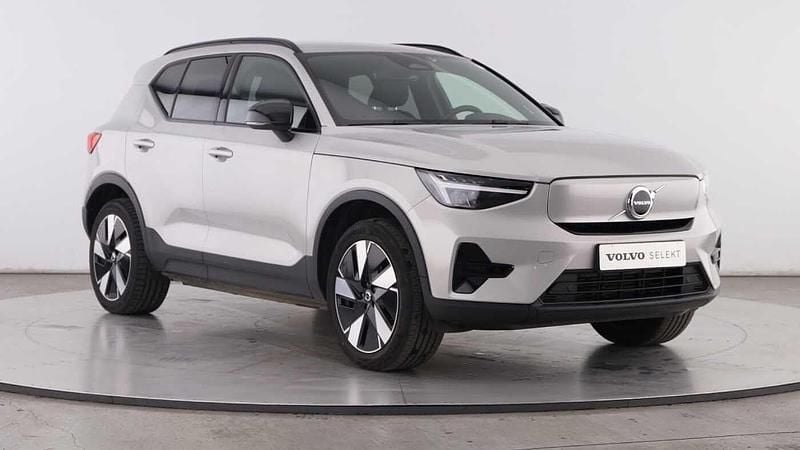 Prateado Usado 2024 Volvo XC40 SUV | € 45.200 (Preço justo) - Imagem 1/4