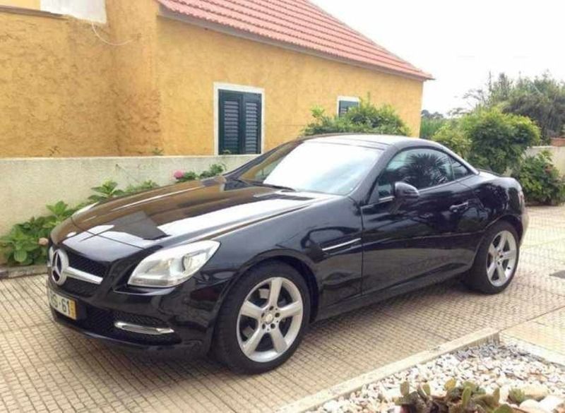 Preto Usado 2011 Mercedes SLK200 Cabrios | € 22.500 - Imagem 1/3