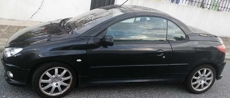 Preto Usado 2005 Peugeot 206 Citadino | € 4.000 (Super Preço) - Imagem 1/4