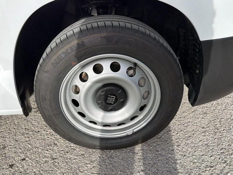 Novo Fiat Doblò 100 HP (73 kW) 2026 Branco Monovolume