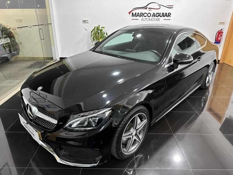 Preto Usado 2016 Mercedes C250 Coupé | € 28.500 (Caro) - Imagem 1/4