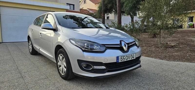 Cinzento Usado 2016 Renault Mégane GrandTour Carrinha | € 7.499 - Imagem 1/4