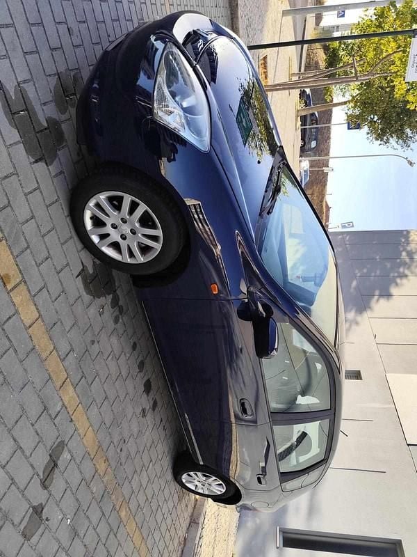 Azul Usado 2001 Honda Civic Citadino | € 2.600 (Preço justo) - Imagem 1/4