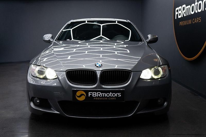 Usado BMW 320 177 HP (130 kW) 2010 Cinza Coupé