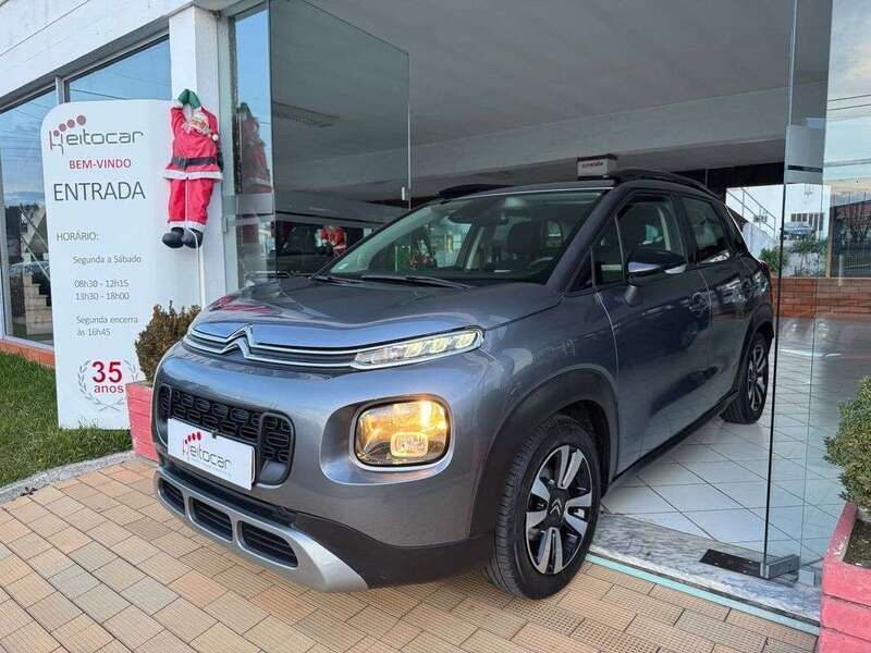 Cinzento Usado 2017 Citroën C3 Feel Citadino | € 11.500 (Preço justo) - Imagem 1/4