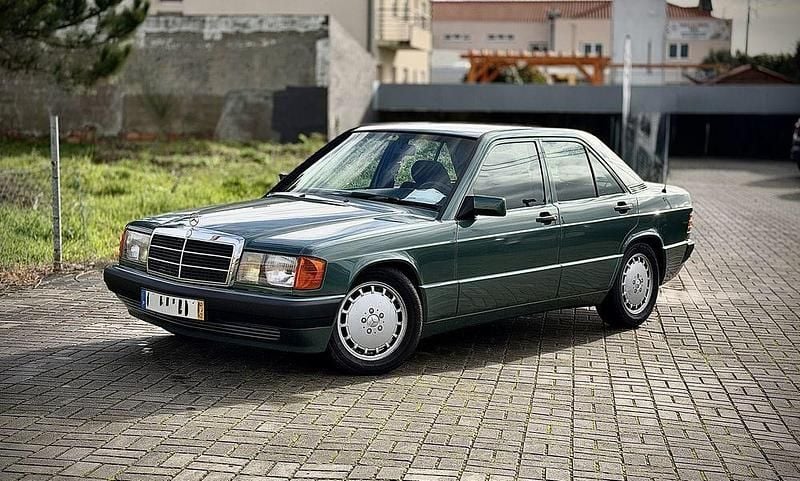 Usado 1993 Mercedes 190 Sedan | € 10.000 - Imagem 1/4