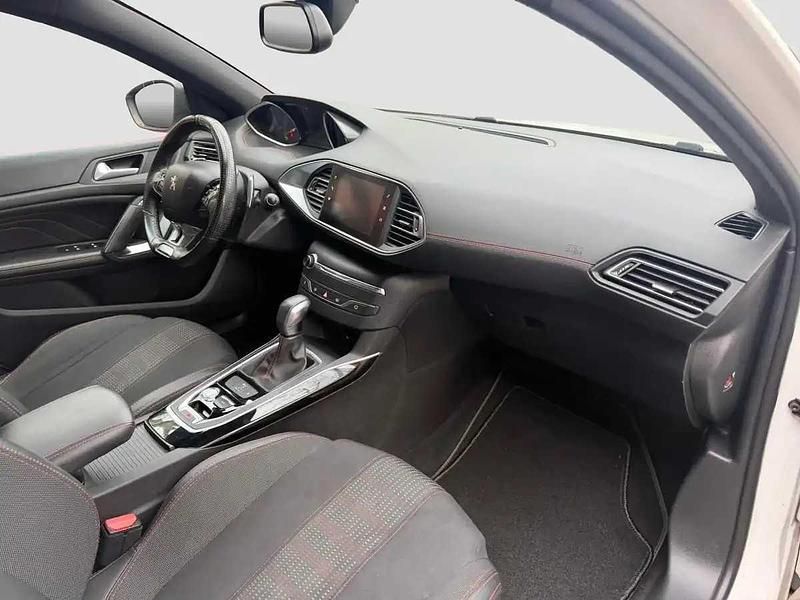 Usado Peugeot 308 GT-line 130 HP (95 kW) 2017 Branco