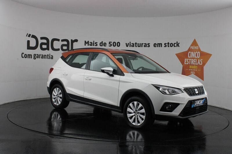 Branco Usado 2018 Seat Arona Style SUV | € 14.399 (Bom preço) - Imagem 1/4