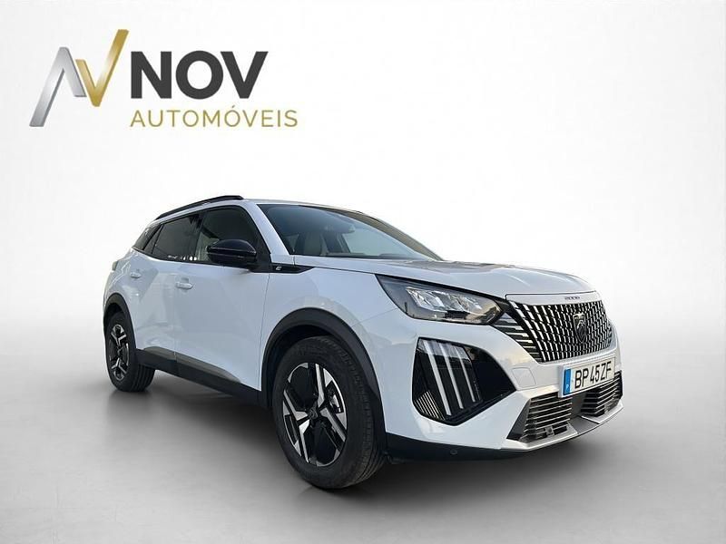 Branco Usado 2024 Peugeot e-2008 Allure SUV | € 29.500 (Preço justo) - Imagem 1/4