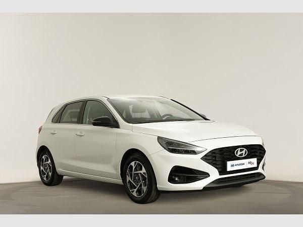 Branco Usado 2024 Hyundai i30 Style Carrinha | € 22.490 (Preço justo) - Imagem 1/4