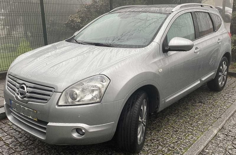 Usado Nissan Qashqai +2 110 HP (80 kW) 2009 SUV