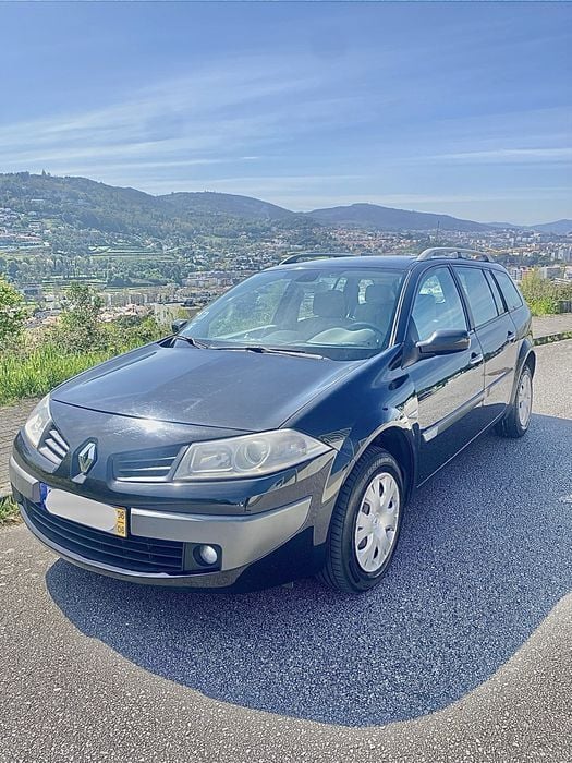 Usado 2006 Renault Mégane II Sedan | € 2.800 (Preço justo) - Imagem 1/4