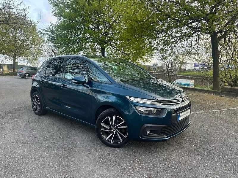 Cinzento Usado 2020 Citroën Spacetourer Van | € 14.990 - Imagem 1/4