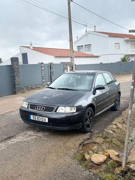 Usado Audi A3 130 HP (95 kW) 2002 Citadino