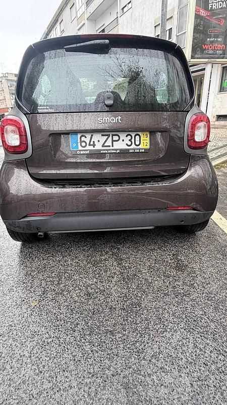 Usado Smart ForTwo Coupé 90 HP (66 kW) 2019 Outra Coupé