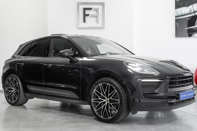 Preto Usado 2023 Porsche Macan SUV | € 82.800 (Bom preço) - Imagem 1/4