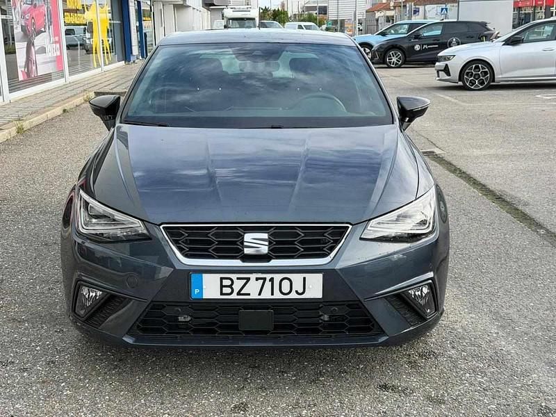 Cinza Usado 2025 Seat Ibiza FR | € 20.990 (Caro) - Imagem 1/4
