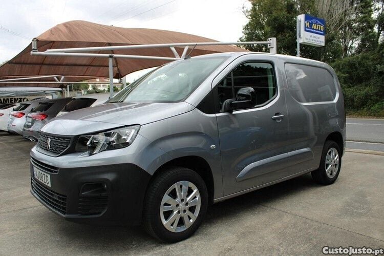 Cinza Usado 2021 Peugeot Partner Monovolume | € 21.900 (Caro) - Imagem 1/1
