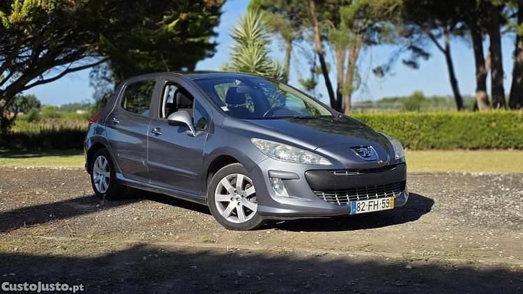 Cinza Usado 2008 Peugeot 308 Sedan | € 6.000 (Caro) - Imagem 1/1