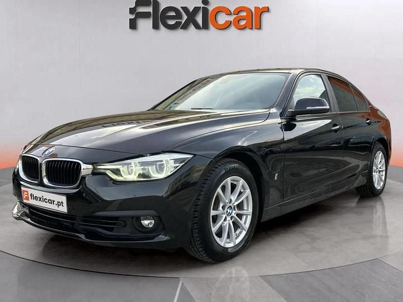 Usado BMW 330e iPerformance 252 HP (185 kW) 2019 Preto Sedan