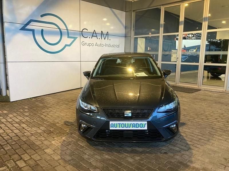 Usado Seat Ibiza 115 HP (84 kW) 2024 Cinzento Citadino
