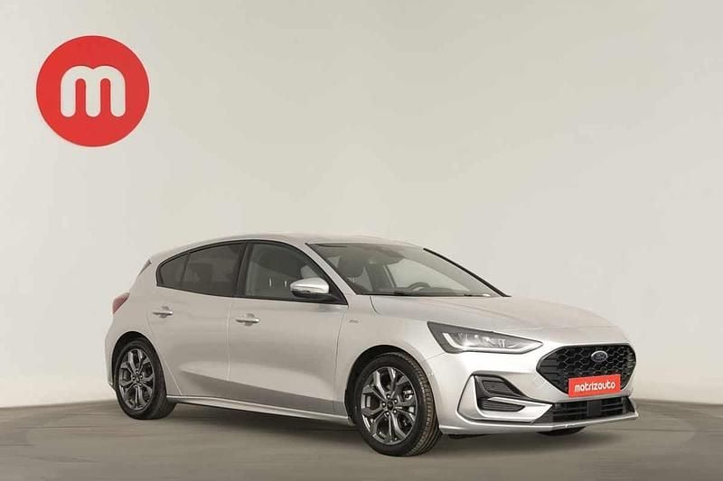 Cinzento Usado 2024 Ford Focus ST-Line | € 21.499 (Preço justo) - Imagem 1/4