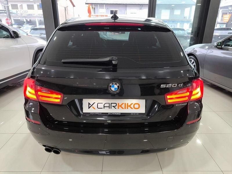 Usado BMW 520 184 HP (135 kW) 2011 Preto Carrinha
