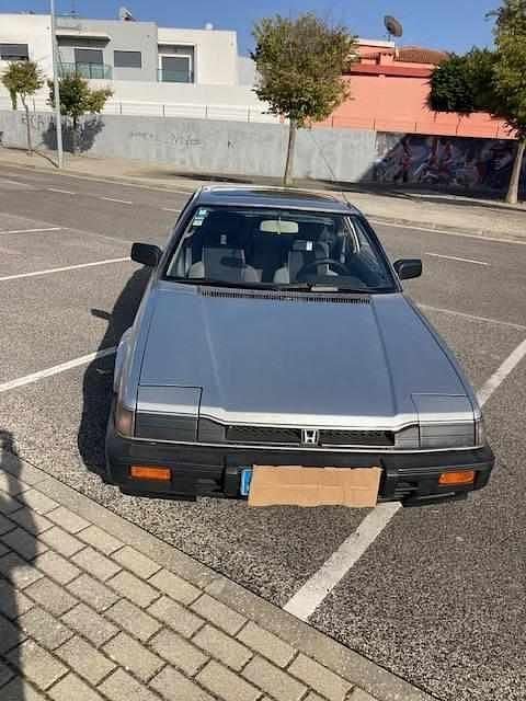 Cinzento Usado 1985 Honda Prelude Coupé | € 5.500 - Imagem 1/4