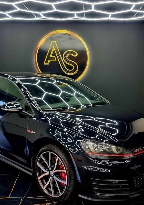 Usado VW Golf VII GTI 230 HP (169 kW) 2016 Preto