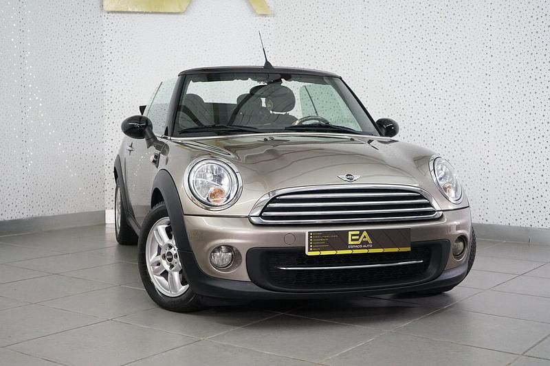 Cinza Usado 2011 Mini Cooper D Cabriolet Cabrios | € 11.980 - Imagem 1/4