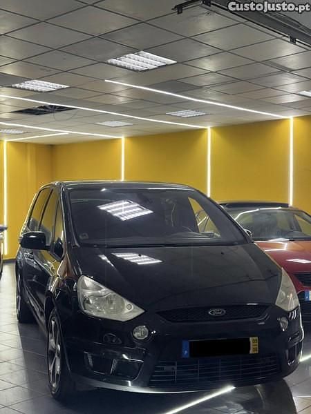 Preto Usado 2009 Ford S-MAX S Monovolume | € 7.500 (Preço elevado) - Imagem 1/1