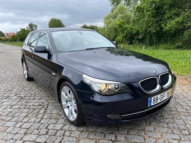 Azul Usado 2008 BMW 520 Carrinha | € 11.500 (Caro) - Imagem 1/4